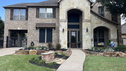 Cypress 2-story, 4-bed 16806 N Azure Mist Court-idx