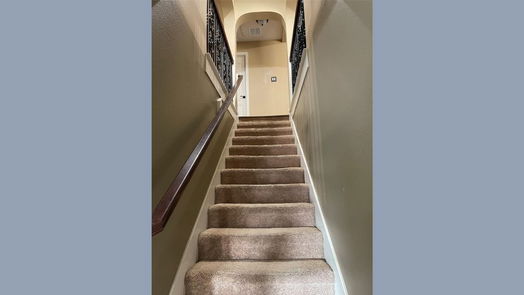 Fulshear 2-story, 5-bed 6006 Waterfall Trace Ln-idx