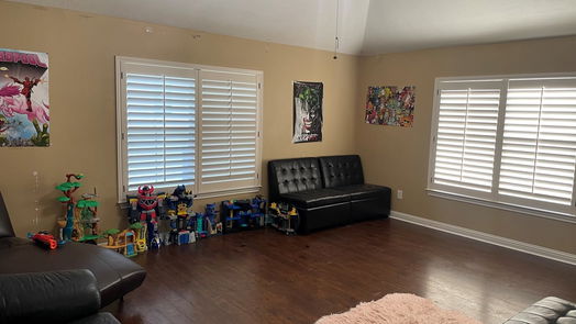 Fulshear 2-story, 5-bed 6006 Waterfall Trace Ln-idx