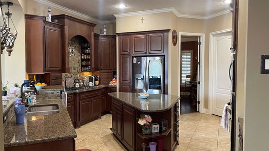 Fulshear 2-story, 5-bed 6006 Waterfall Trace Ln-idx