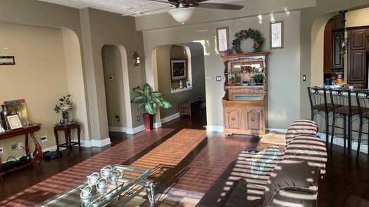 Fulshear 2-story, 5-bed 6006 Waterfall Trace Ln-idx