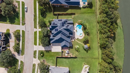 Fulshear 2-story, 5-bed 6010 Cross Creek Harbor Lane-idx