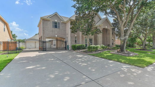 Houston 2-story, 4-bed 17431 Shoal Lake Lane-idx