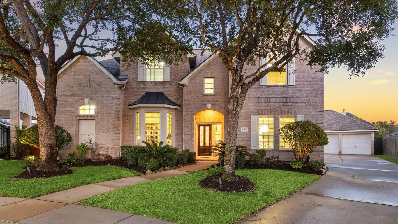 Houston 2-story, 4-bed 12007 Paladora Point Court-idx