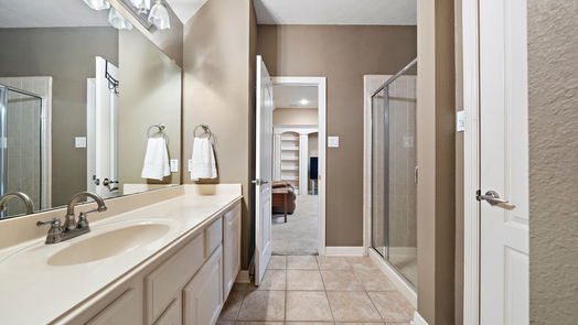 Houston 2-story, 4-bed 13226 Greenwood Lakes Lane-idx