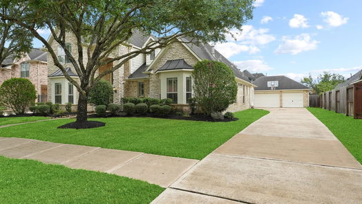 Manvel 2-story, 4-bed 2818 Shallow Springs Court-idx