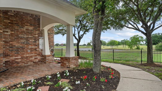 Pearland 1-story, 2-bed 2602 Arbor Hill Lane-idx