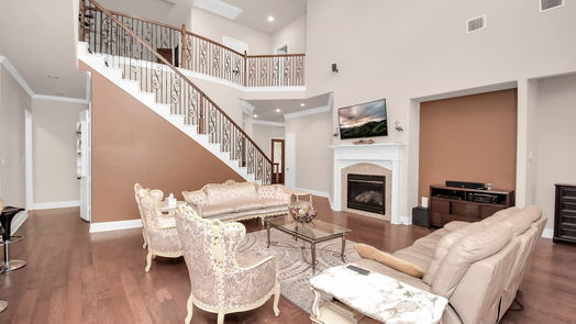 Richmond 2-story, 5-bed 11311 Sardinia Drive-idx