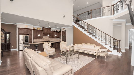 Richmond 2-story, 5-bed 11311 Sardinia Drive-idx