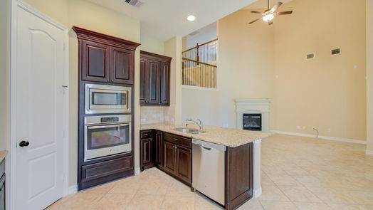 Sugar Land 2-story, 4-bed 3938 May Ridge Lane-idx