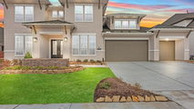 Tri Pointe Homes Sienna-1