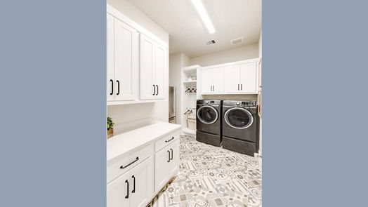 Spring 2-story, 5-bed 4808 Bryant Meadow Drive-idx