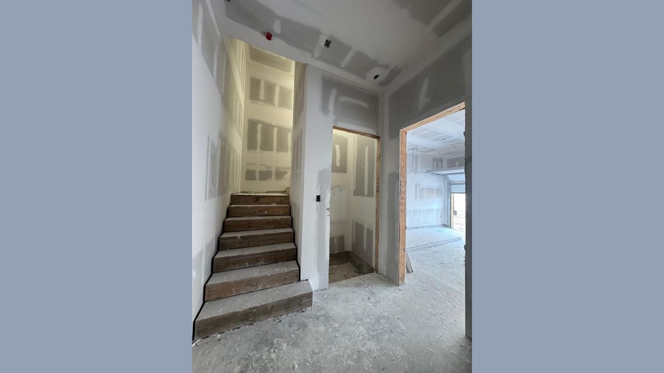 Houston 4-story, 4-bed 5705 Dolores Street A-idx