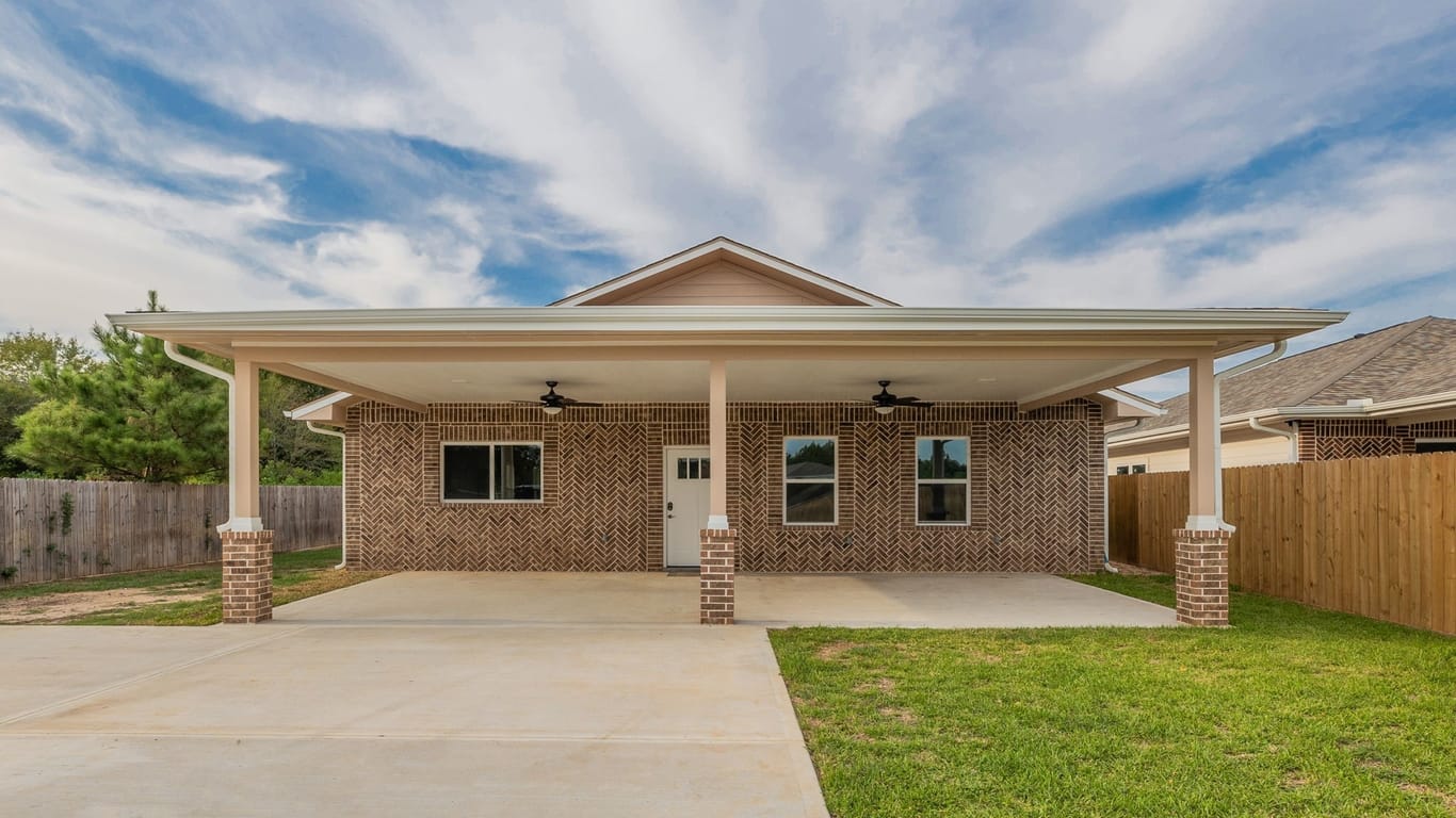 Cleveland 1-story, 4-bed 861 Road 5518-idx
