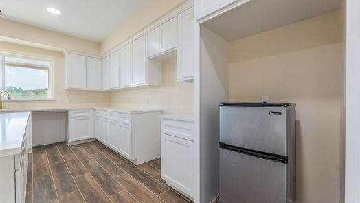 Cleveland 1-story, 4-bed 861 Road 5518-idx