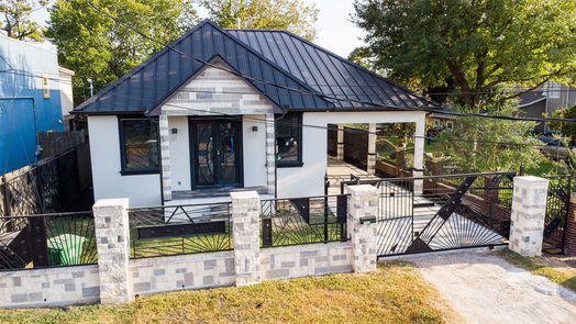 Houston 1-story, 2-bed 7114 Longview Street-idx
