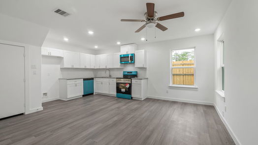 Houston 2-story, 3-bed 9531 Everglade Street A B-idx