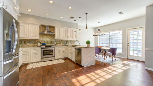 Houston 1-story, 3-bed 15810 S Barkers Landing Road-idx