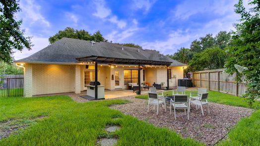 Houston 1-story, 3-bed 15810 S Barkers Landing Road-idx