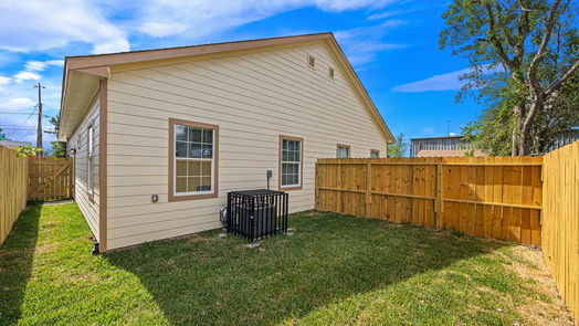 Houston 1-story, 6-bed 5633 Harriet Street-idx