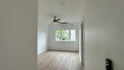 San Antonio 4-story, 3-bed 715 Ogden Street 102-idx