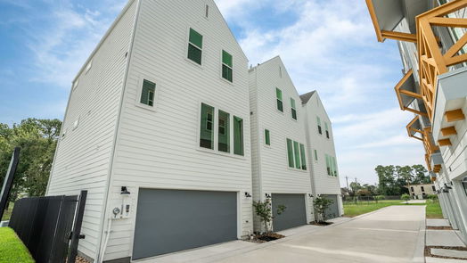 Houston 3-story, 3-bed 3903 Pinemont Drive C-idx