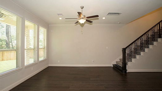 Conroe 2-story, 3-bed 221 Skybranch Court-idx