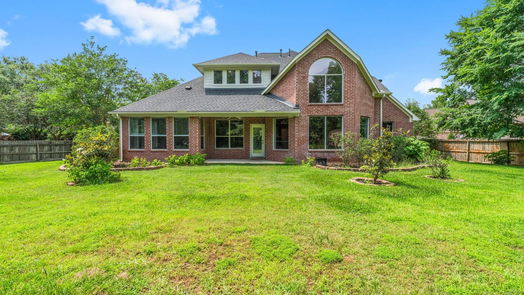 Conroe 2-story, 4-bed 4 Pebblestone-idx