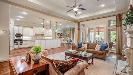 Conroe 1-story, 5-bed 1900 Graystone Hills Drive-idx