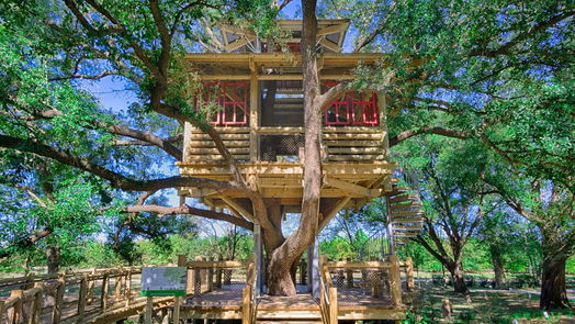 Cypress 2-story, 5-bed 18102 First Bend Drive-idx
