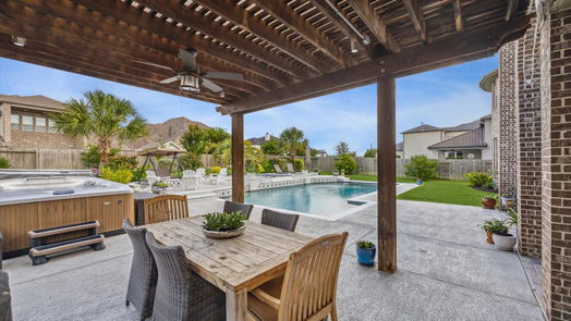 Friendswood 2-story, 5-bed 2544 Scenic Hills Drive-idx