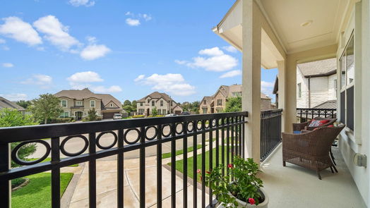 Friendswood 2-story, 5-bed 1105 Twilight Springs Court-idx