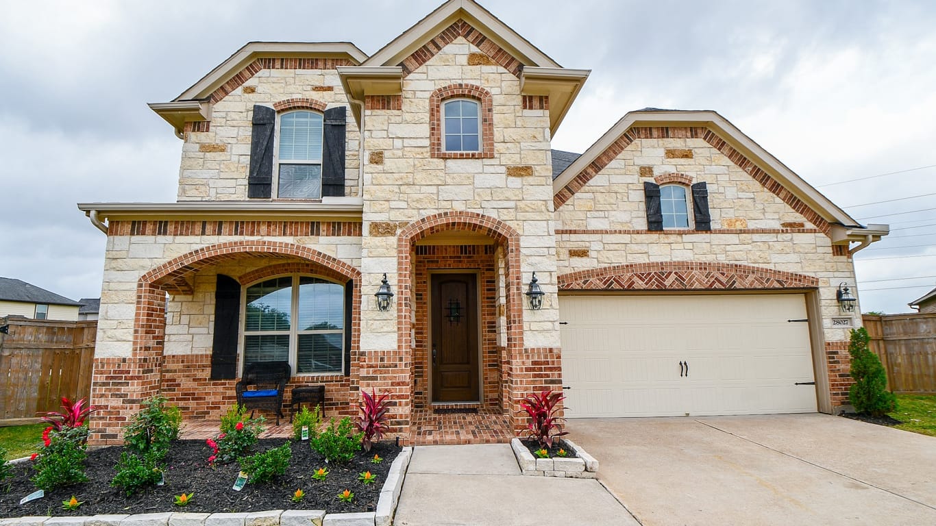 Fulshear 2-story, 4-bed 28027 Silver Dawn Court-idx