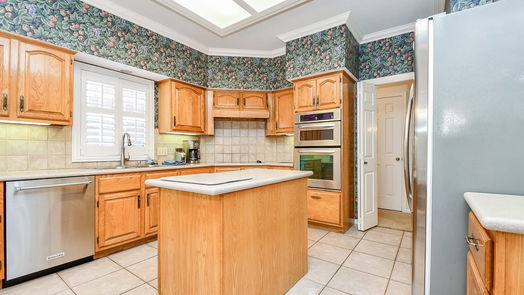 Houston 2-story, 4-bed 3310 Emerald Grove Drive-idx