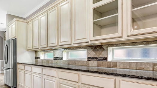 The Woodlands 2-story, 4-bed 11 Canoe Bend Drive-idx