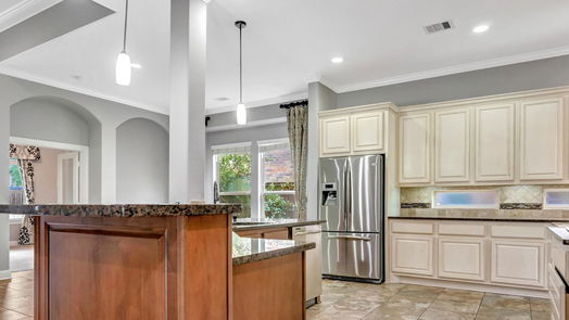 The Woodlands 2-story, 4-bed 11 Canoe Bend Drive-idx