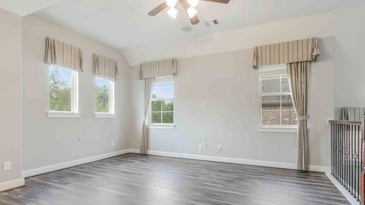 The Woodlands 2-story, 4-bed 11 Canoe Bend Drive-idx