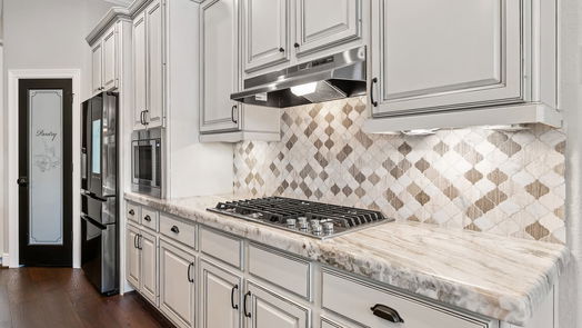 The Woodlands 2-story, 4-bed 14 Wooded Path Place-idx