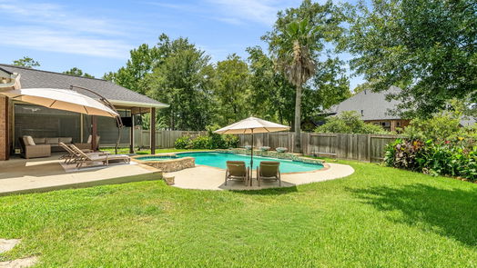 The Woodlands 2-story, 4-bed 14 Wooded Path Place-idx