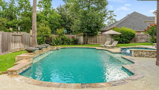 The Woodlands 2-story, 4-bed 14 Wooded Path Place-idx