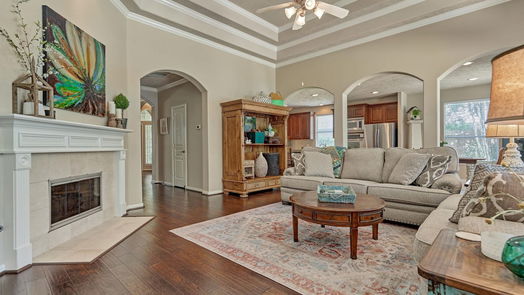 The Woodlands 2-story, 4-bed 22 N Bardsbrook Circle-idx