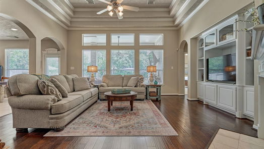 The Woodlands 2-story, 4-bed 22 N Bardsbrook Circle-idx