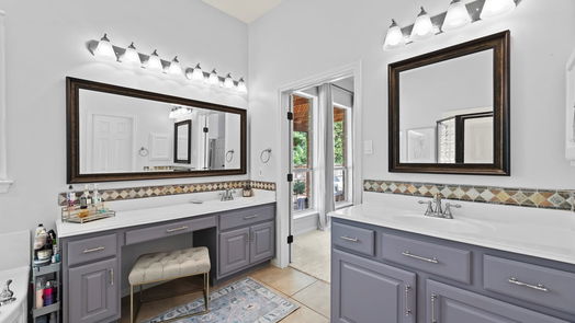 The Woodlands 2-story, 5-bed 27 Brywood Place-idx