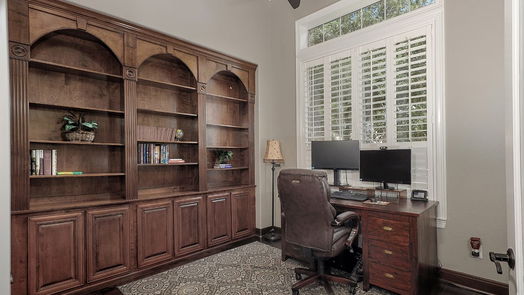 The Woodlands 2-story, 5-bed 75 Nocturne Woods Place-idx