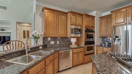 The Woodlands 2-story, 5-bed 106 S Chantsong Circle-idx