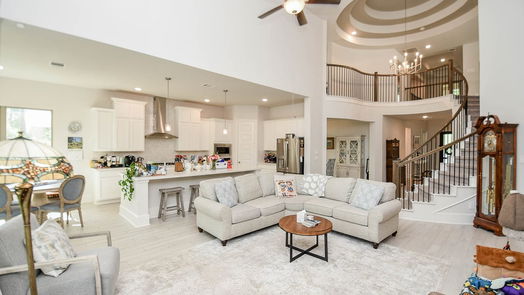 Conroe 2-story, 4-bed 211 Scarlet Maple Way-idx