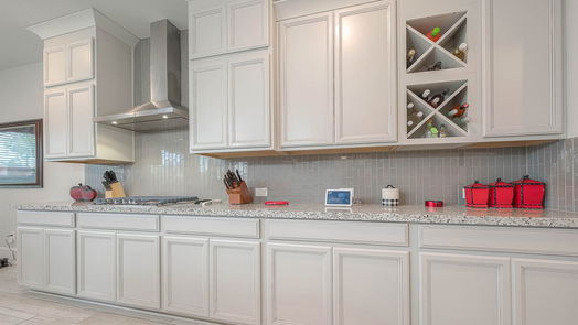 Humble 2-story, 4-bed 16519 Whiteoak Canyon Drive-idx