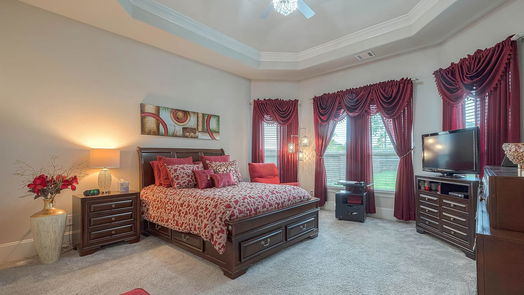 Humble 2-story, 4-bed 16519 Whiteoak Canyon Drive-idx