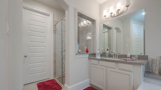 Humble 2-story, 4-bed 16519 Whiteoak Canyon Drive-idx