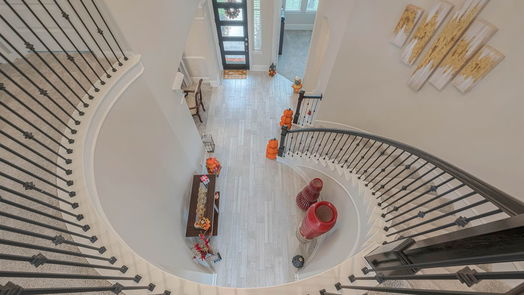 Humble 2-story, 4-bed 16519 Whiteoak Canyon Drive-idx